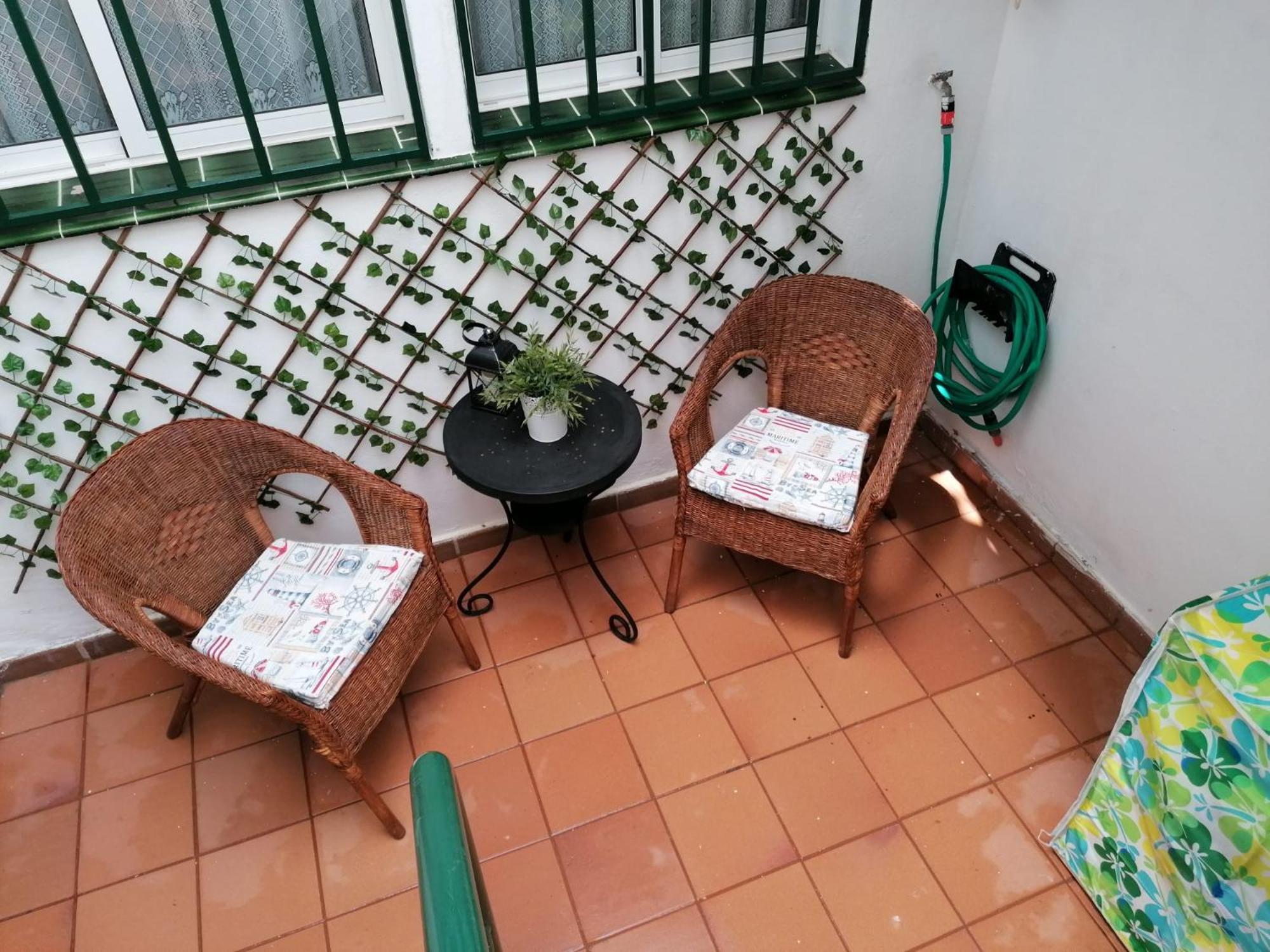 Habitacion En Un Bajo 2 Camas Individual Casa Compartida Abades  ภายนอก รูปภาพ